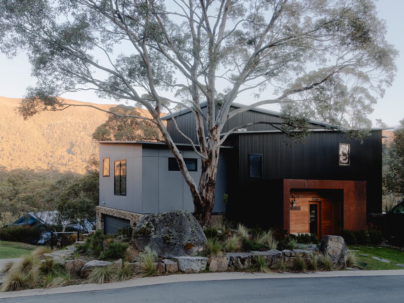 Lake Crackenback Resort